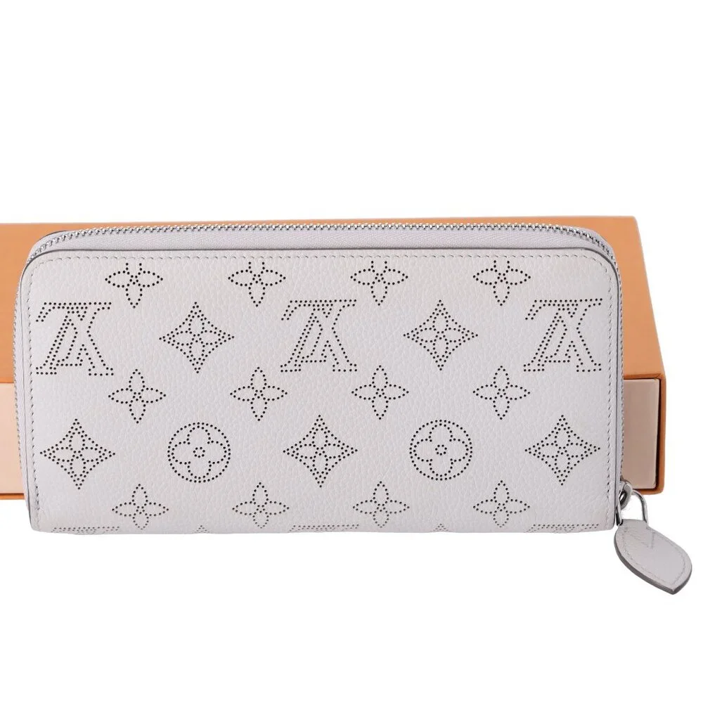 Louis Vuitton Zippy Wallet Mahina M80314 Brume Rose Mademoiselle